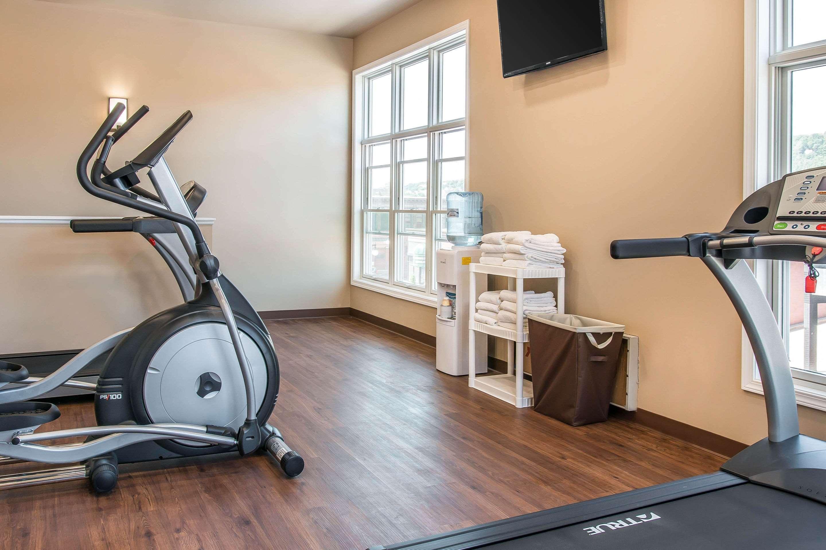 Quality Inn & Suites Хоутон Экстерьер фото